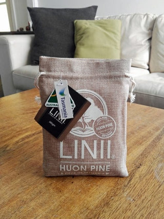 Linii Huon Pine Bag