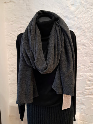 Flo Stone Cashmere Merino Luxe Wrap