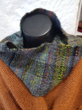 Handwoven Cowl by Jenny