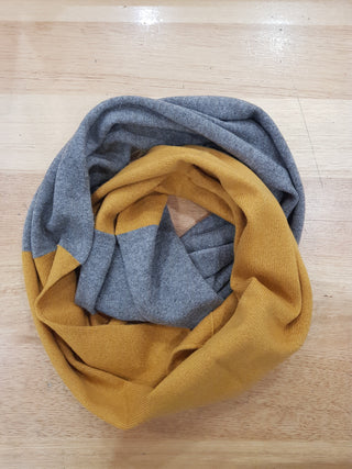 Cashmere Merino 2 Tone Infiniti Scarf